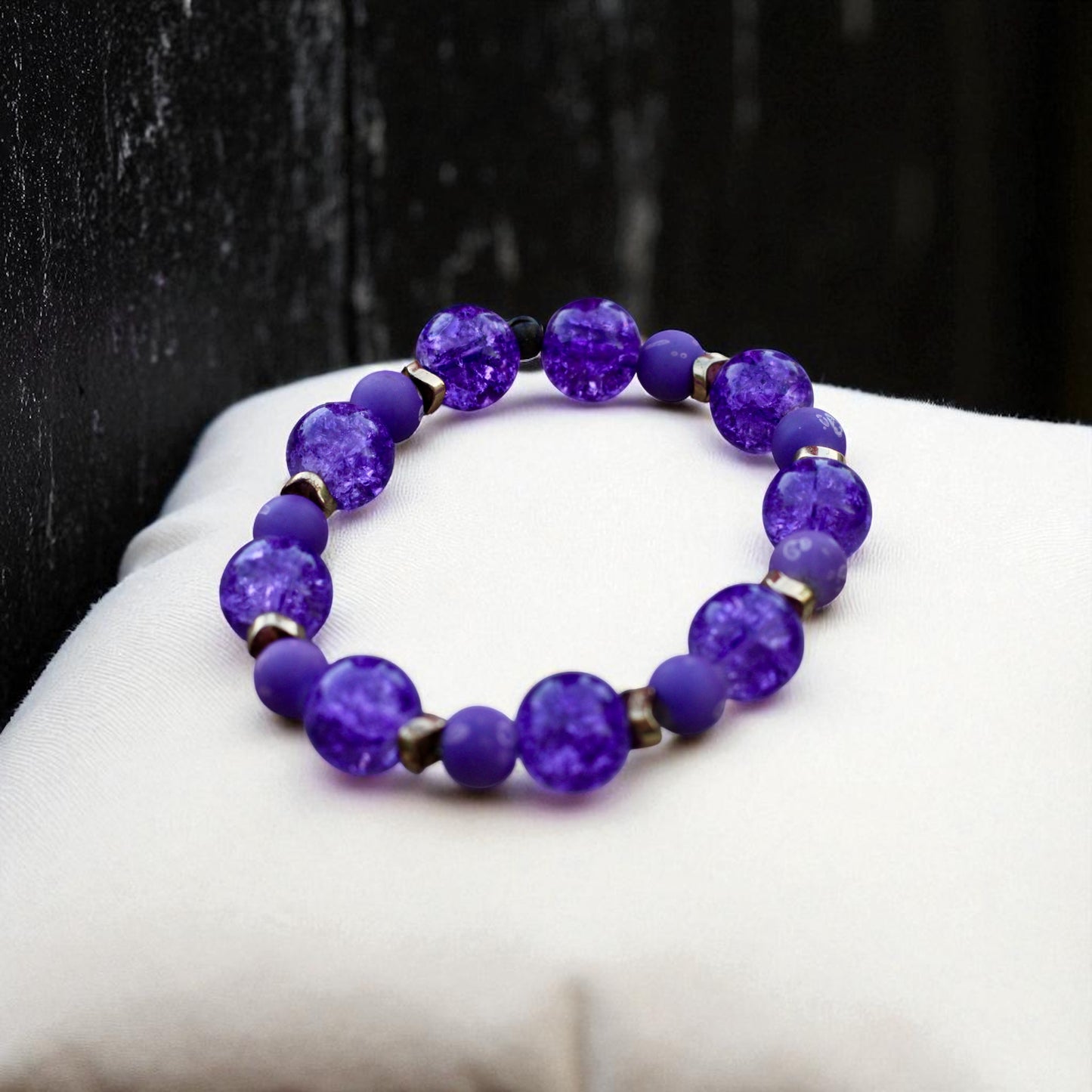 “PURPLE CRACKLE QUARTS BRACELET”